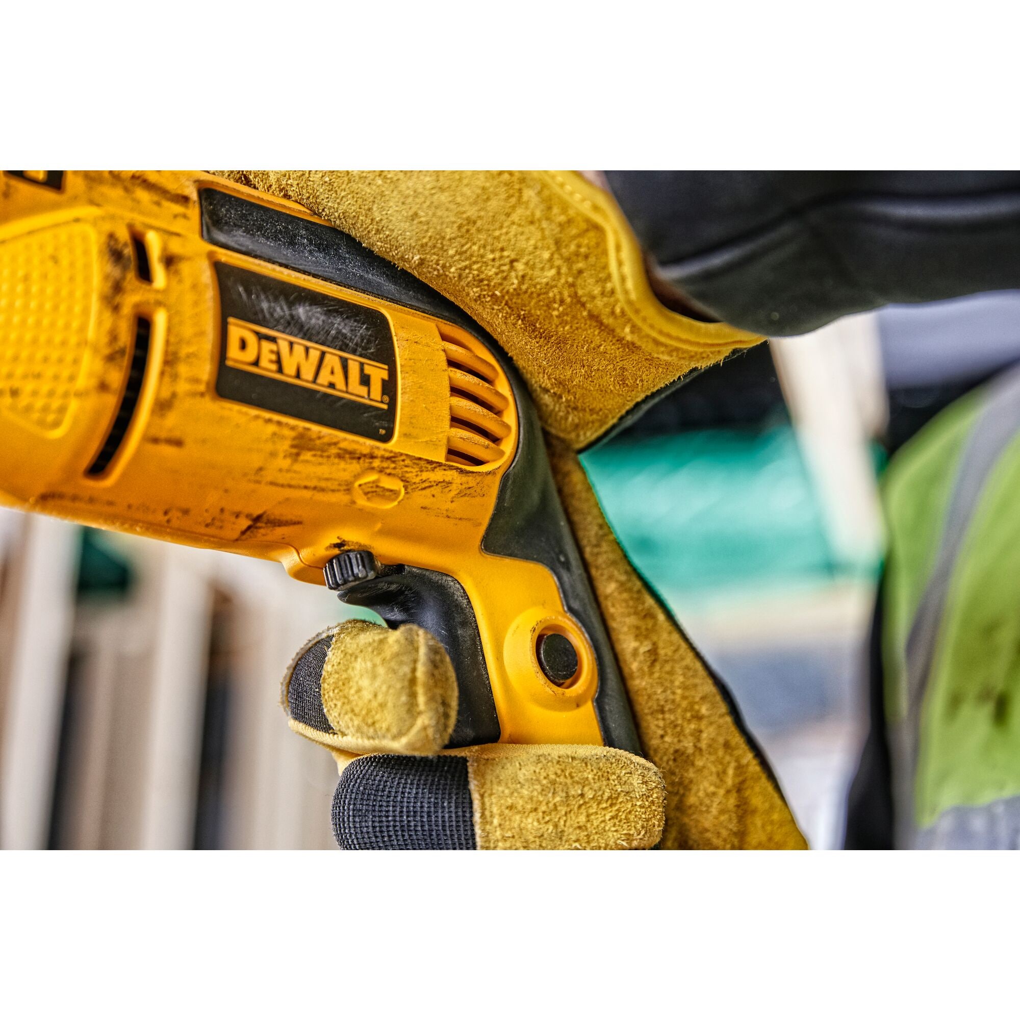Dewalt sales 750w drill